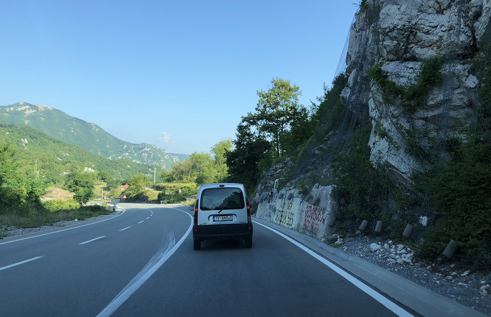 Montenegro roads