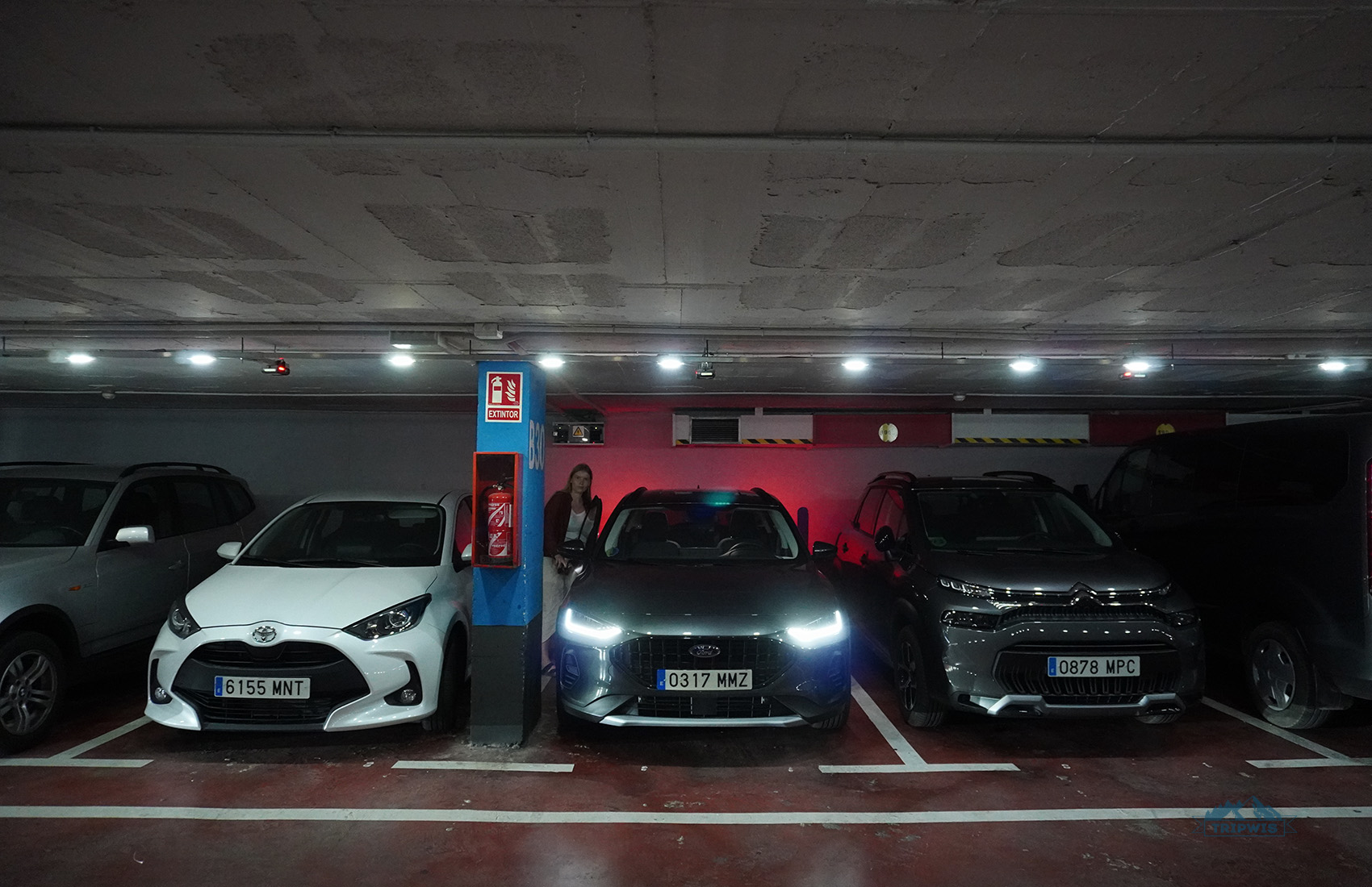 narrow parking in Mallorca