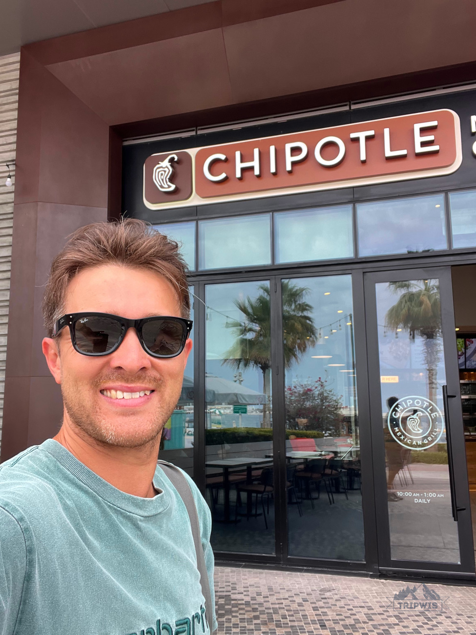 Chipotle in Dubai