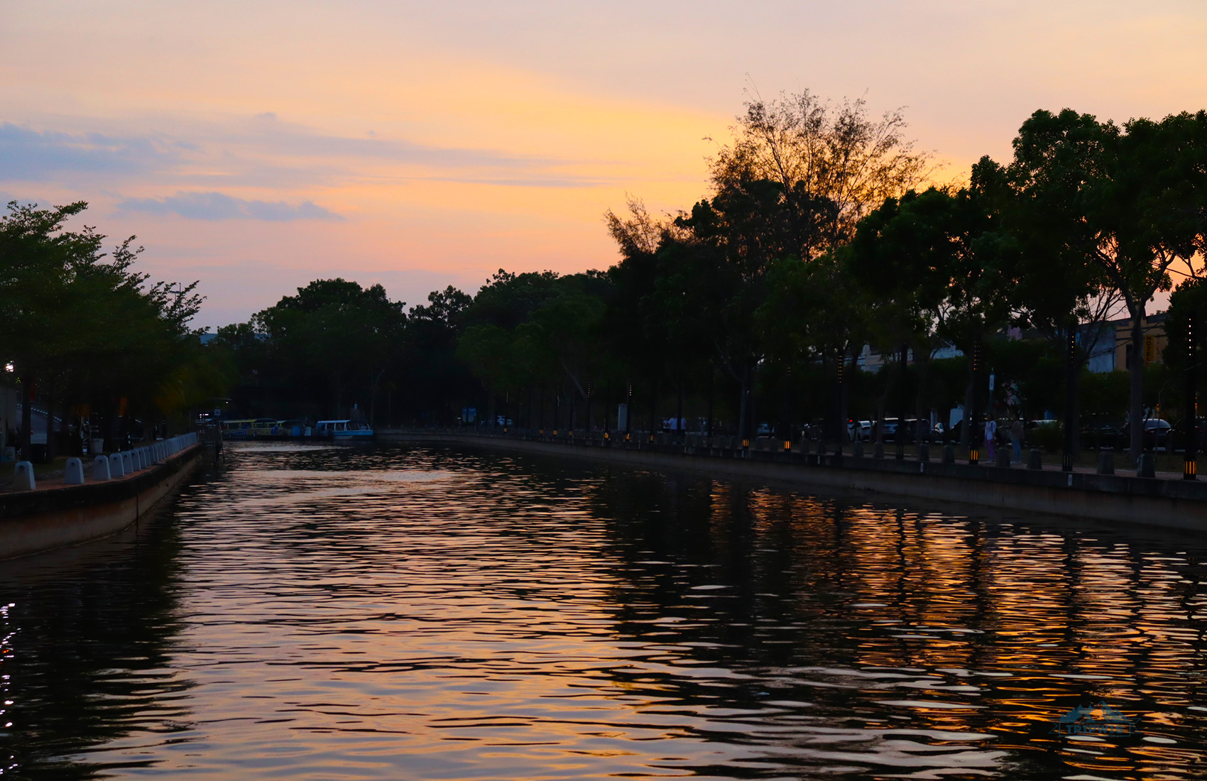 river cruise