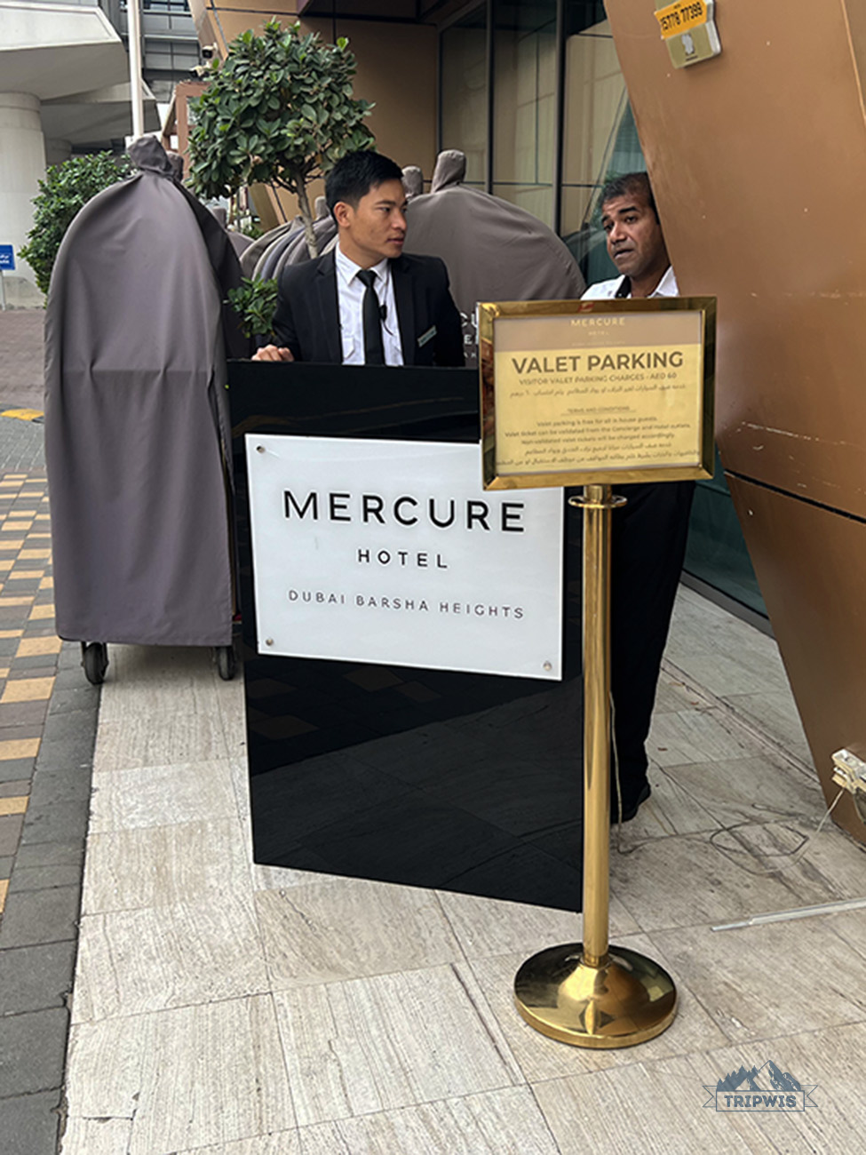 Valet parking in Mercure hotel Dubai