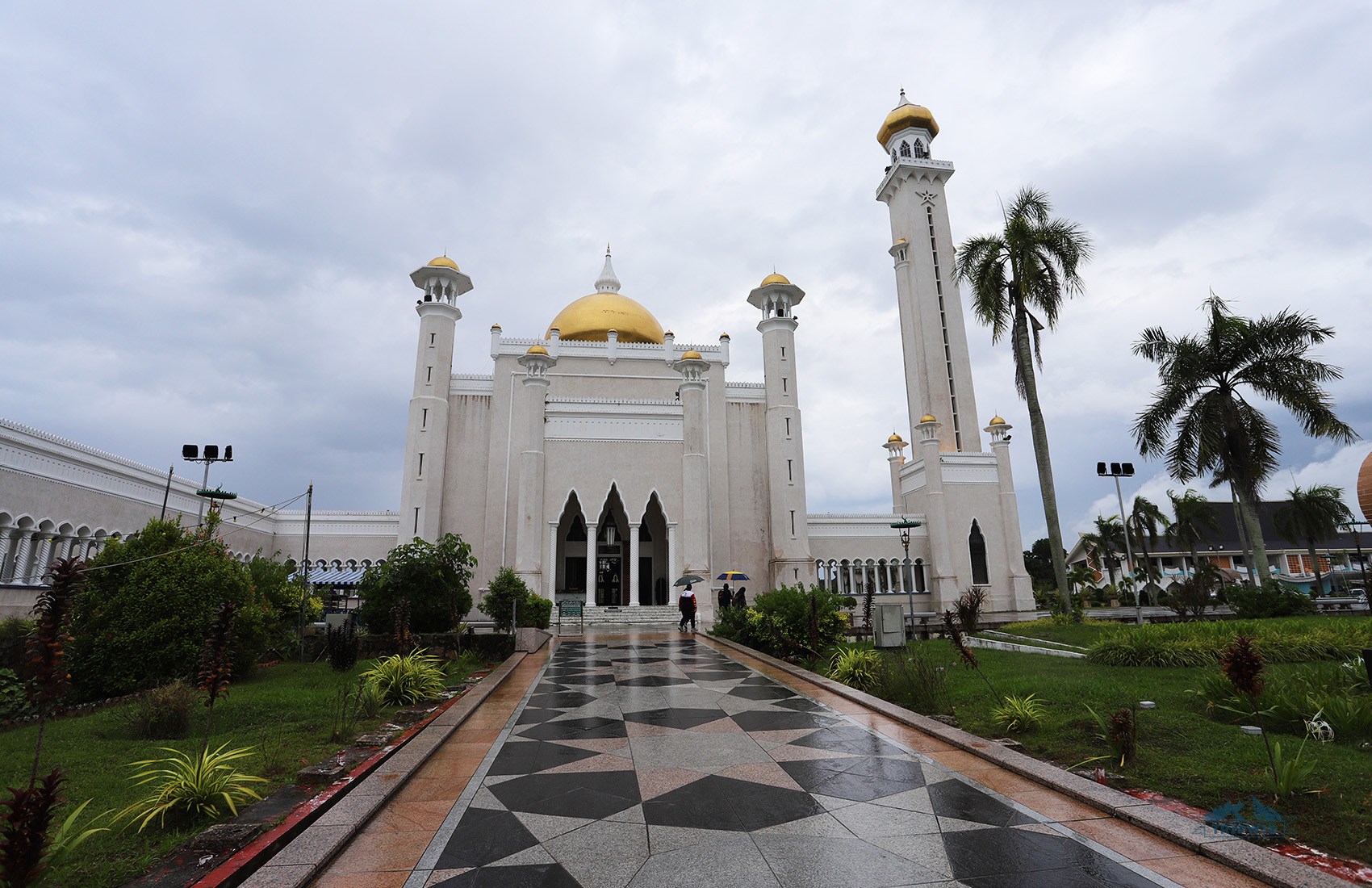 Masjid Omar Ali Saifuddien Brunei