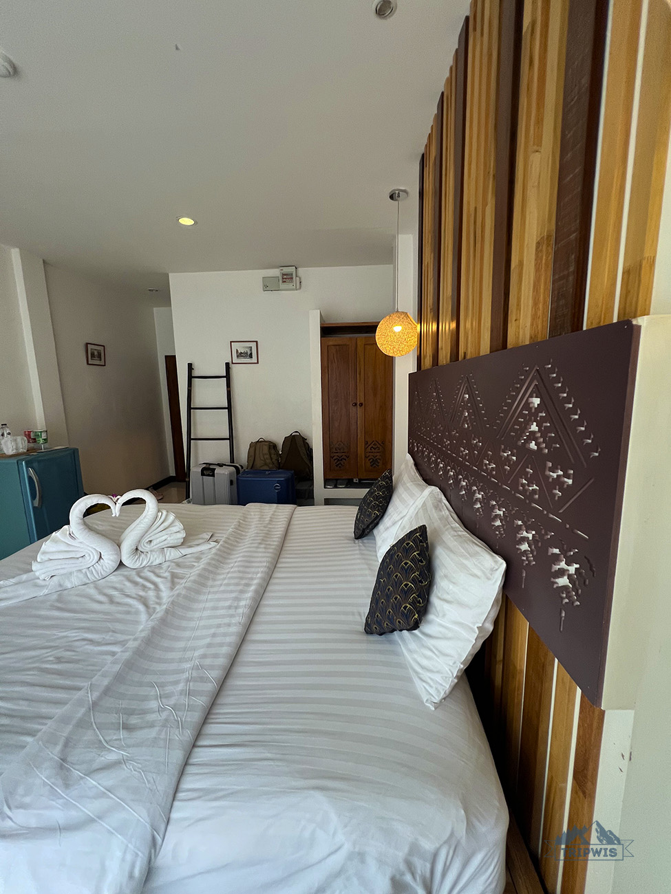 hotel room in Thailand 2