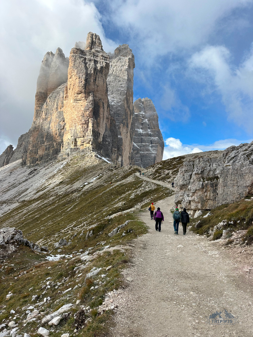 Tre Cime di Lavaredo hike to viewpoint