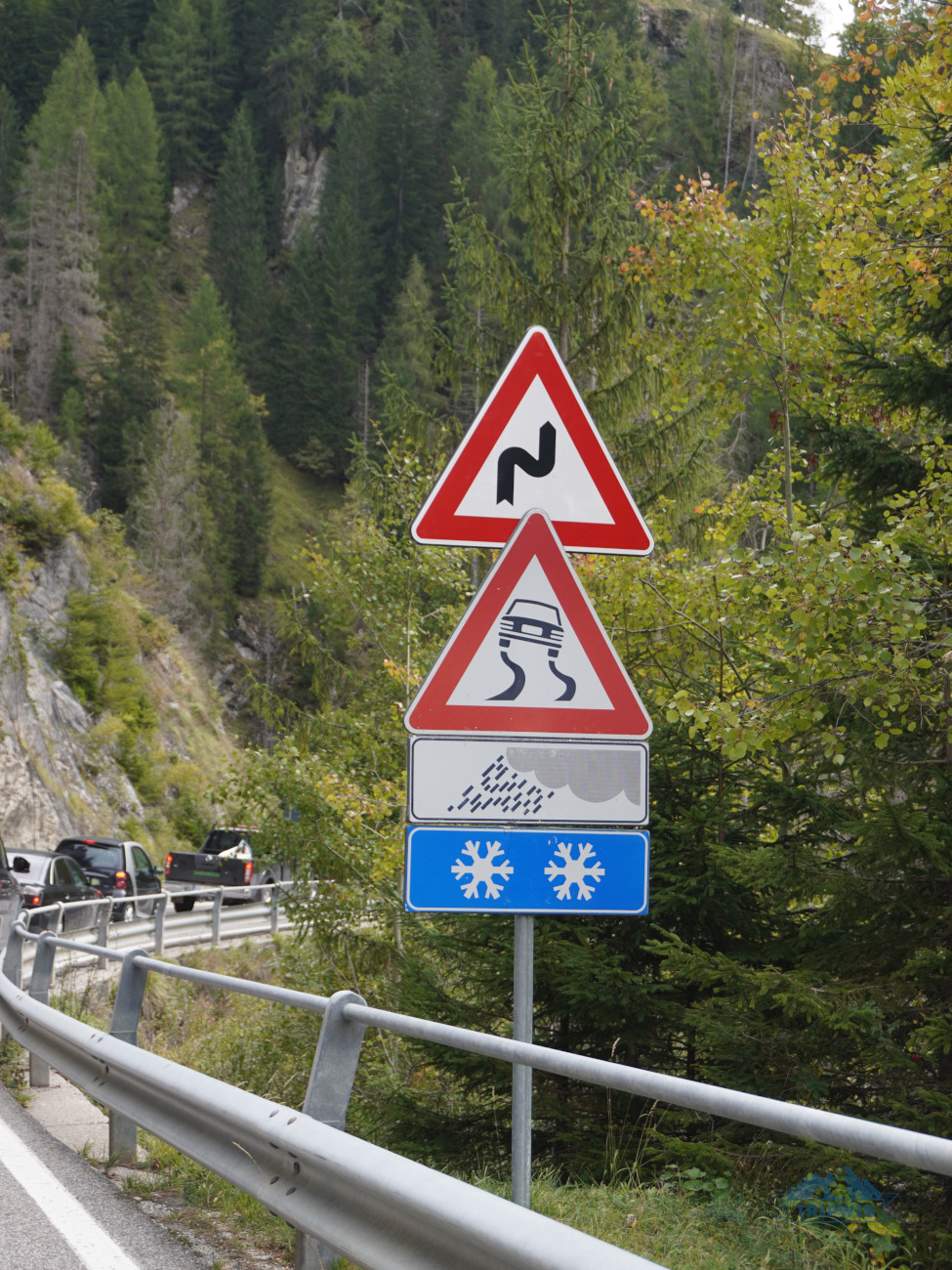 Road conditions in the Dolomites