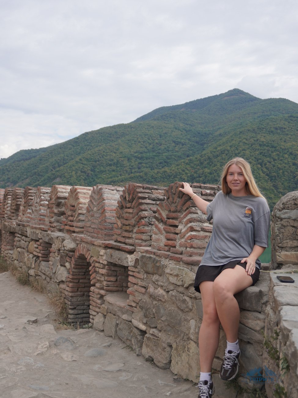 Ananuri Fortress 2