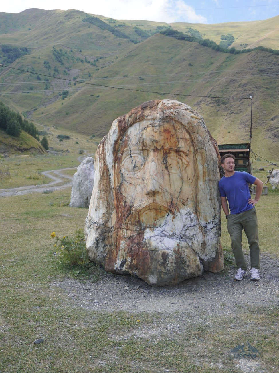 Gigantic Sculptures 2