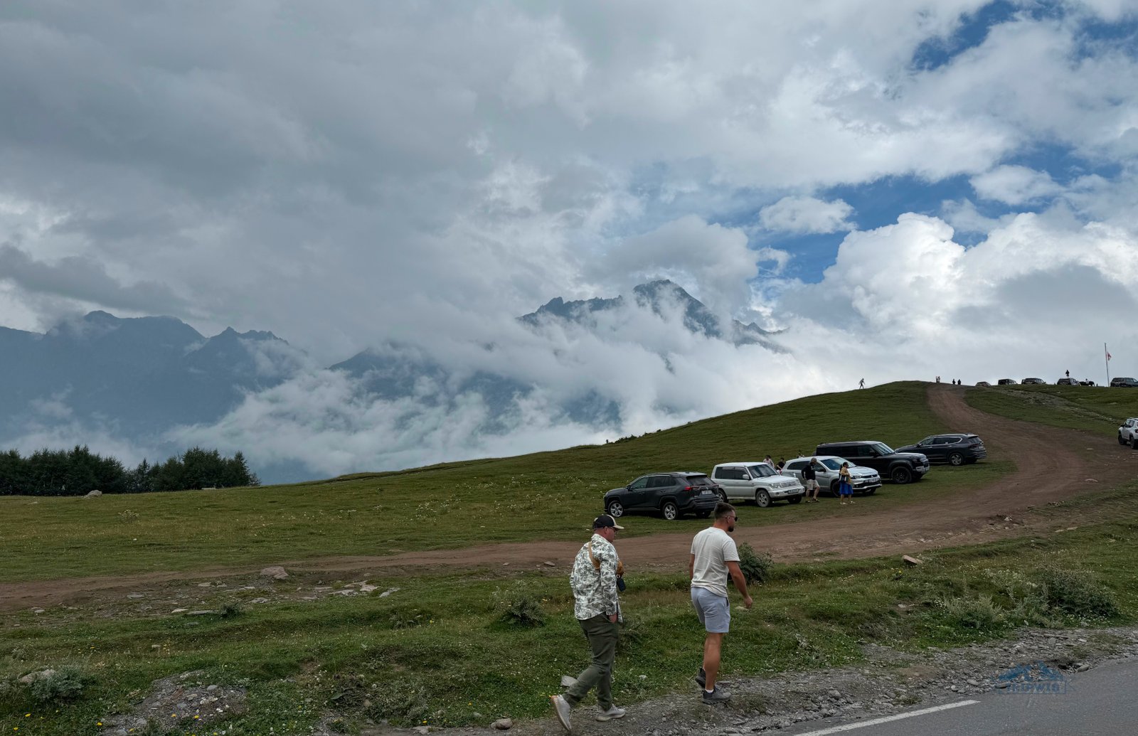 The Gergeti Glacier Hike starting point 2